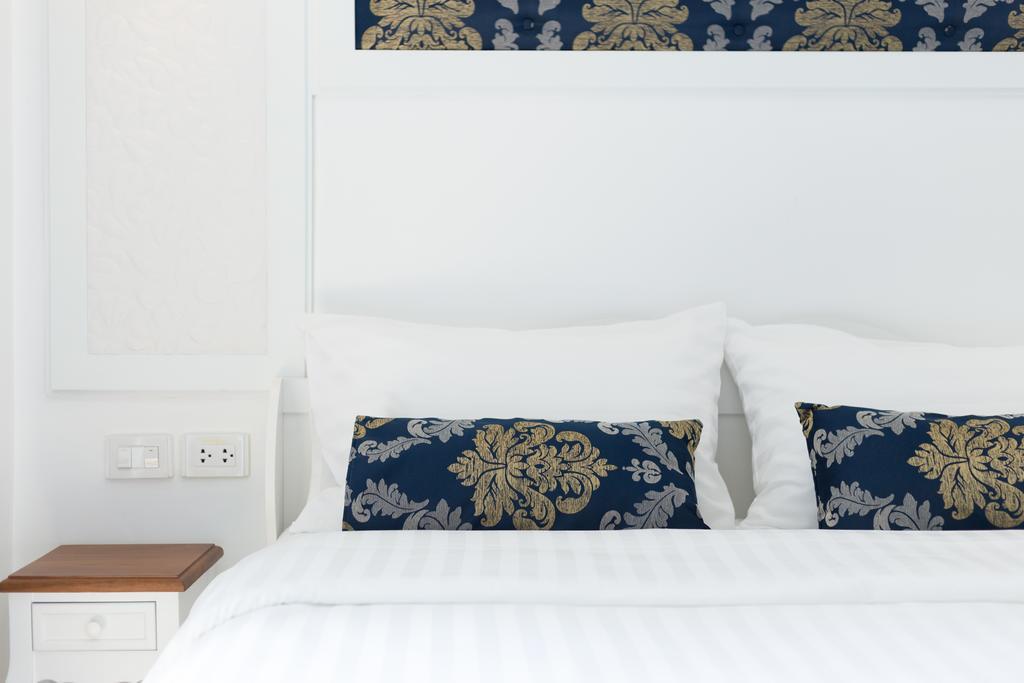 White Ivory Bed And Breakfast Bangkok Exteriör bild