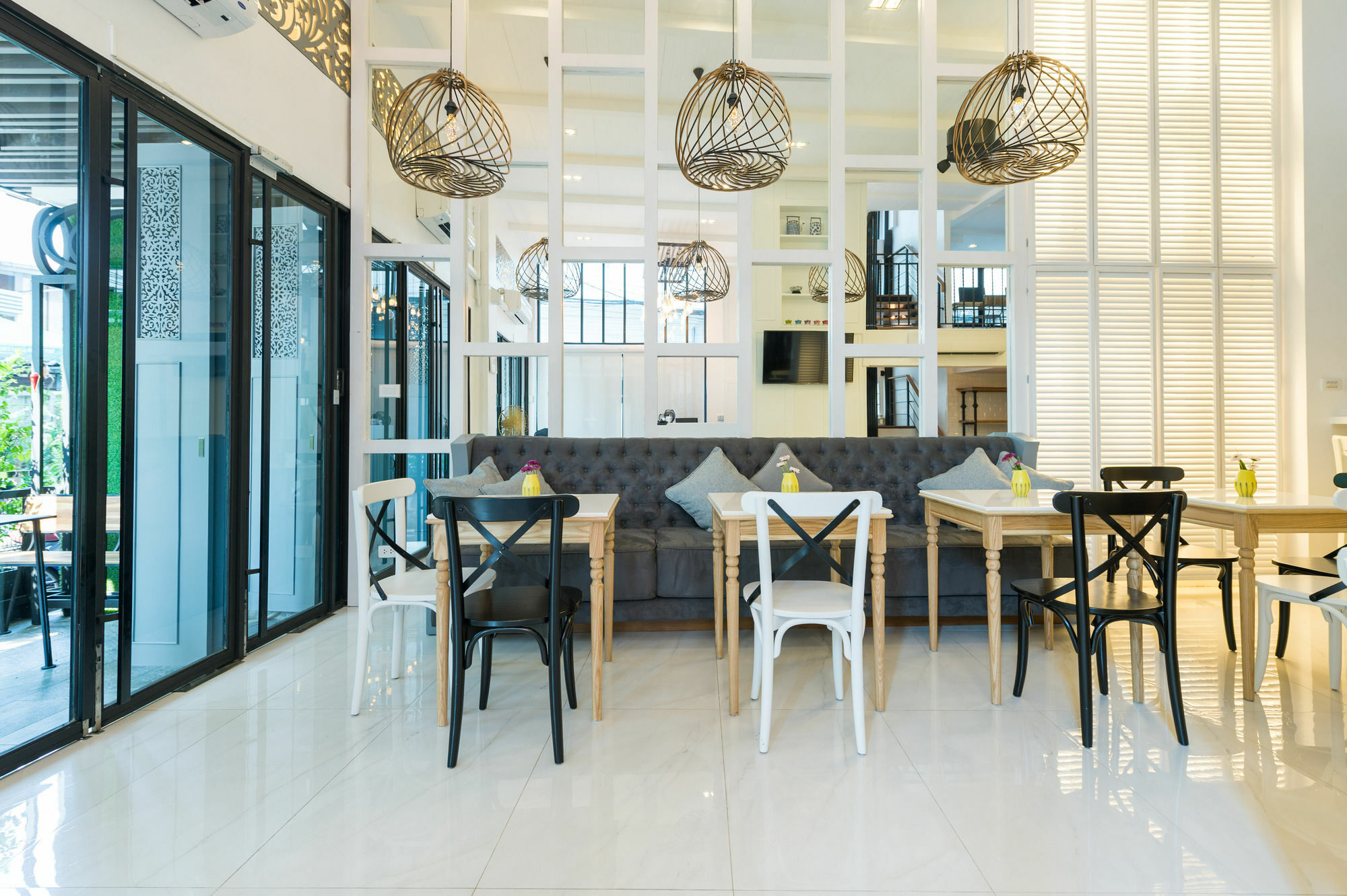 White Ivory Bed And Breakfast Bangkok Exteriör bild